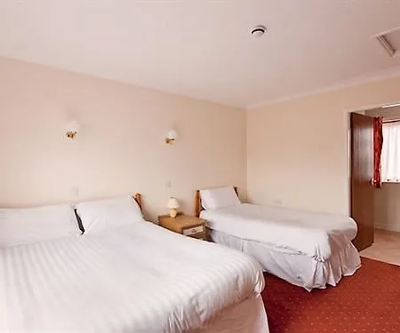 The White Rose Hotel 3*