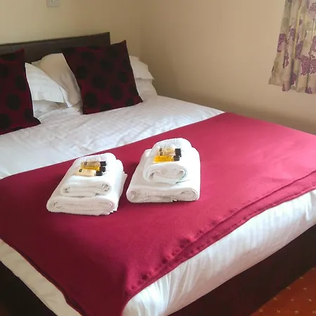 The White Rose Hotel 3*