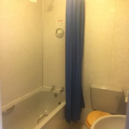The White Rose Hotel